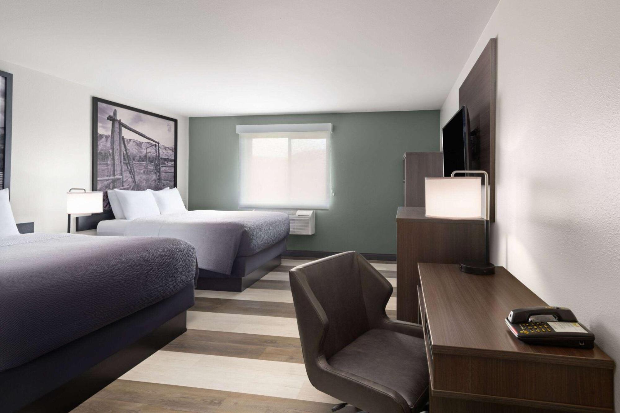 Motel Super 8 By Wyndham Big Timber Exterior foto